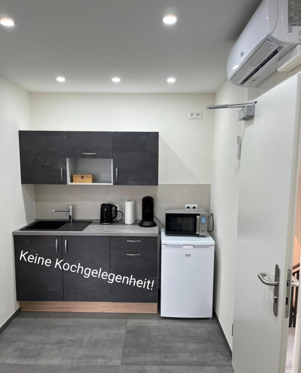 Pension Zum Ahrblick Sinzig Exterior foto